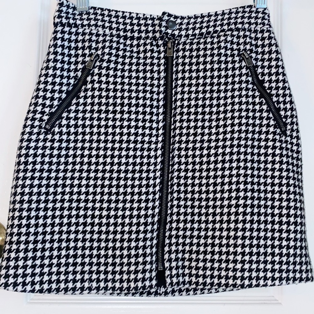 hollistor skirt